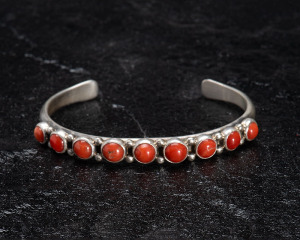 Verdy Jake, Smith Lake Mediterranean coral 9 stones bracelet